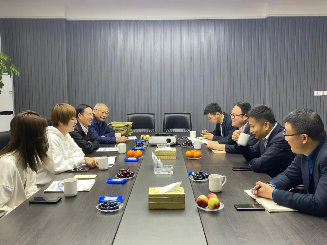中國質(zhì)量檢驗協(xié)會凈水設備專業(yè)委員會領導蒞臨公司調(diào)研